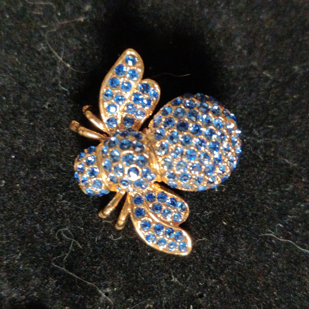 Joan Rivers RARE blue sparkly bee brooch pin